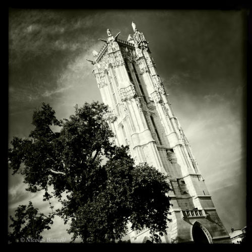 Tour Saint Jacques - ©Nicolas Bonnell