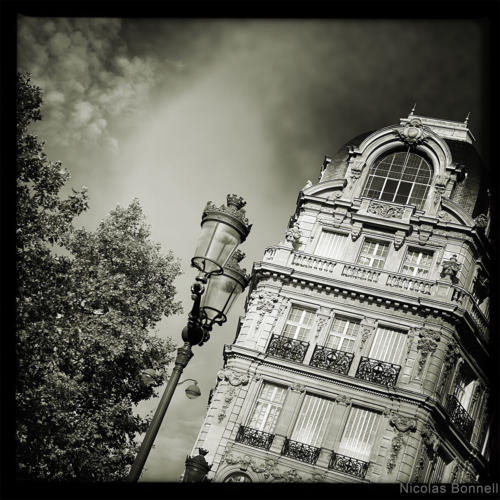 Paris - Métro Villiers - ©Nicolas Bonnell